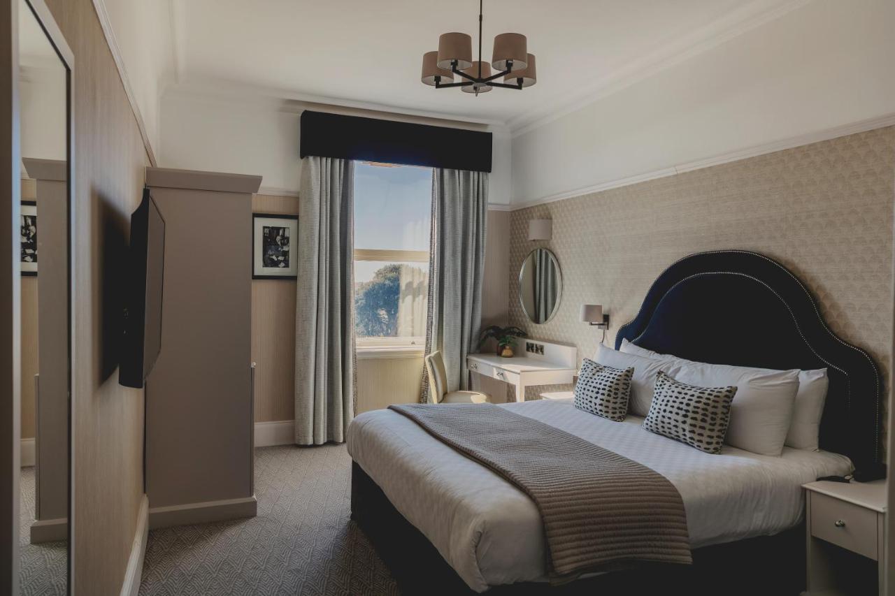The Queens Hotel Portsmouth Esterno foto