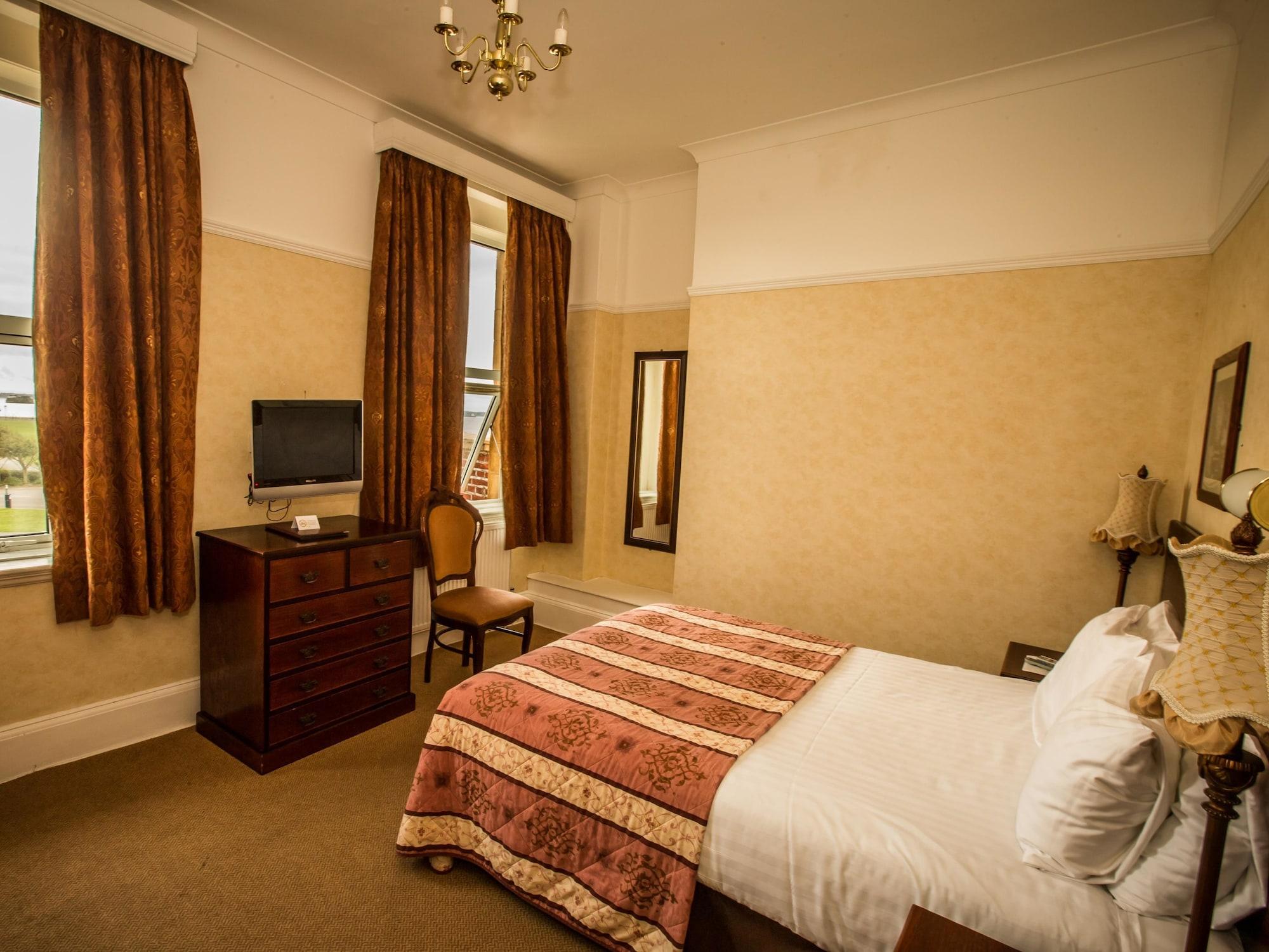 The Queens Hotel Portsmouth Esterno foto