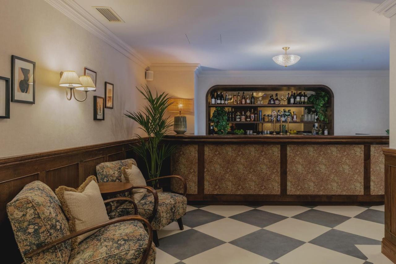 The Queens Hotel Portsmouth Esterno foto