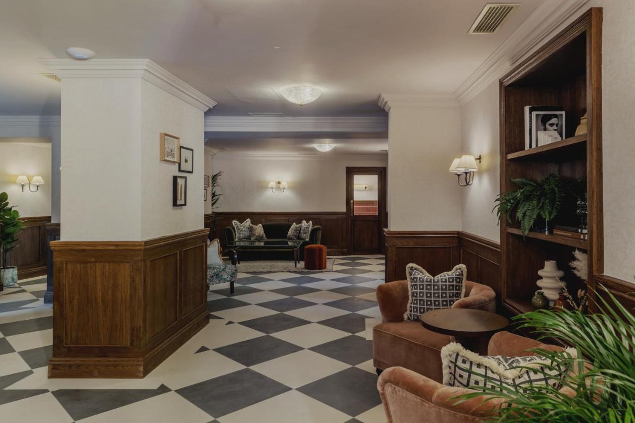 The Queens Hotel Portsmouth Esterno foto