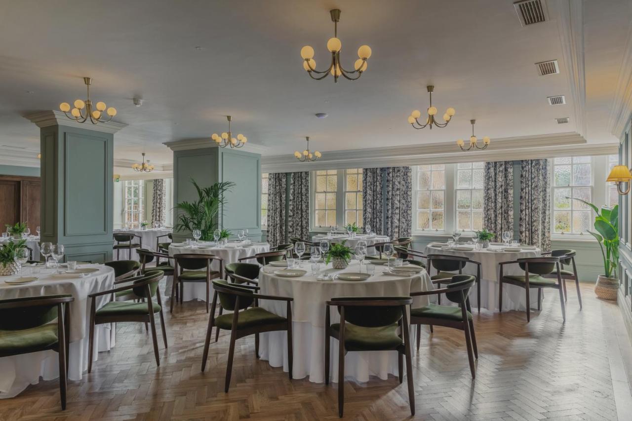 The Queens Hotel Portsmouth Esterno foto