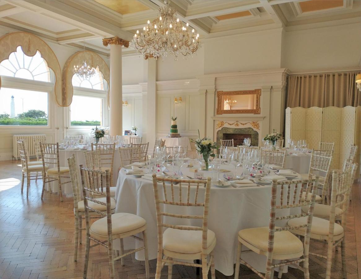 The Queens Hotel Portsmouth Esterno foto