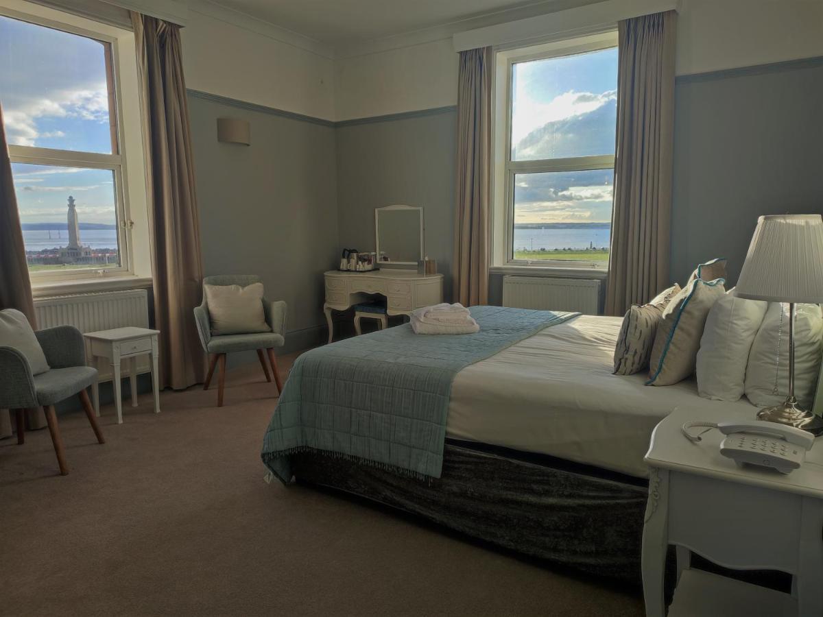 The Queens Hotel Portsmouth Esterno foto