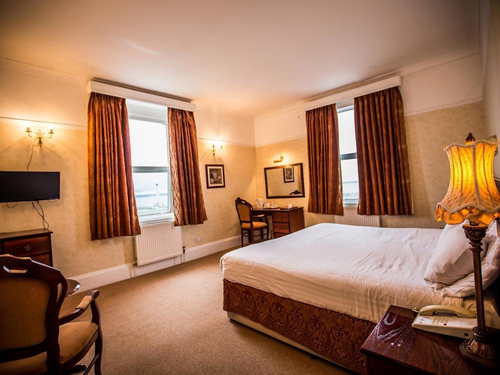 The Queens Hotel Portsmouth Esterno foto